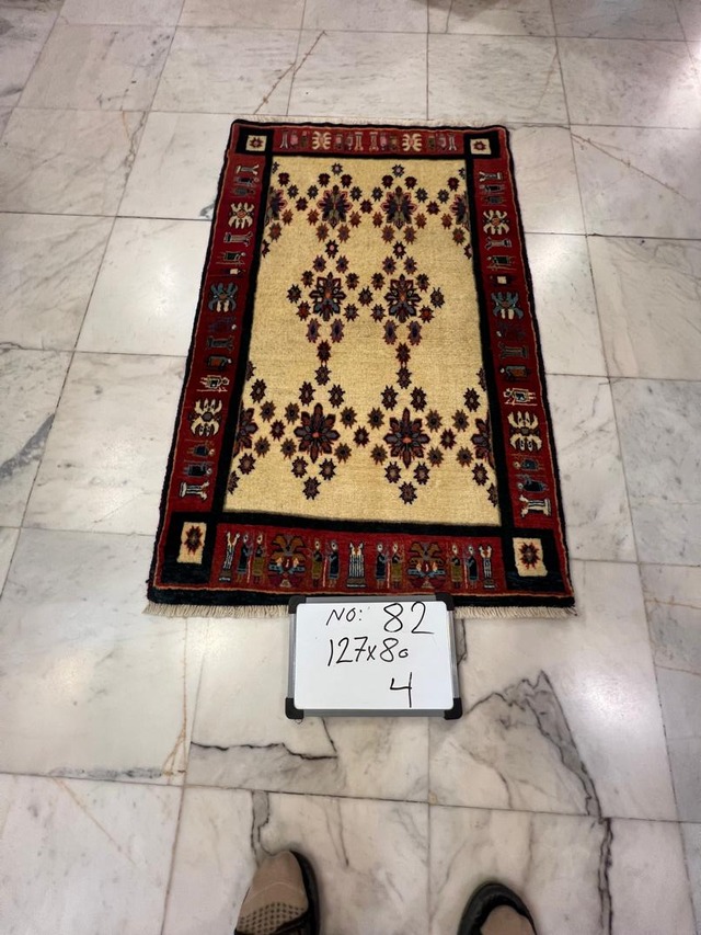 絨毯クエスト66【No.82】Tribal Rug　トライバルラグ  ※現在、こちらの商品はイランに置いてあります。ご希望の方は先ずは在庫のご確認をお願いします。