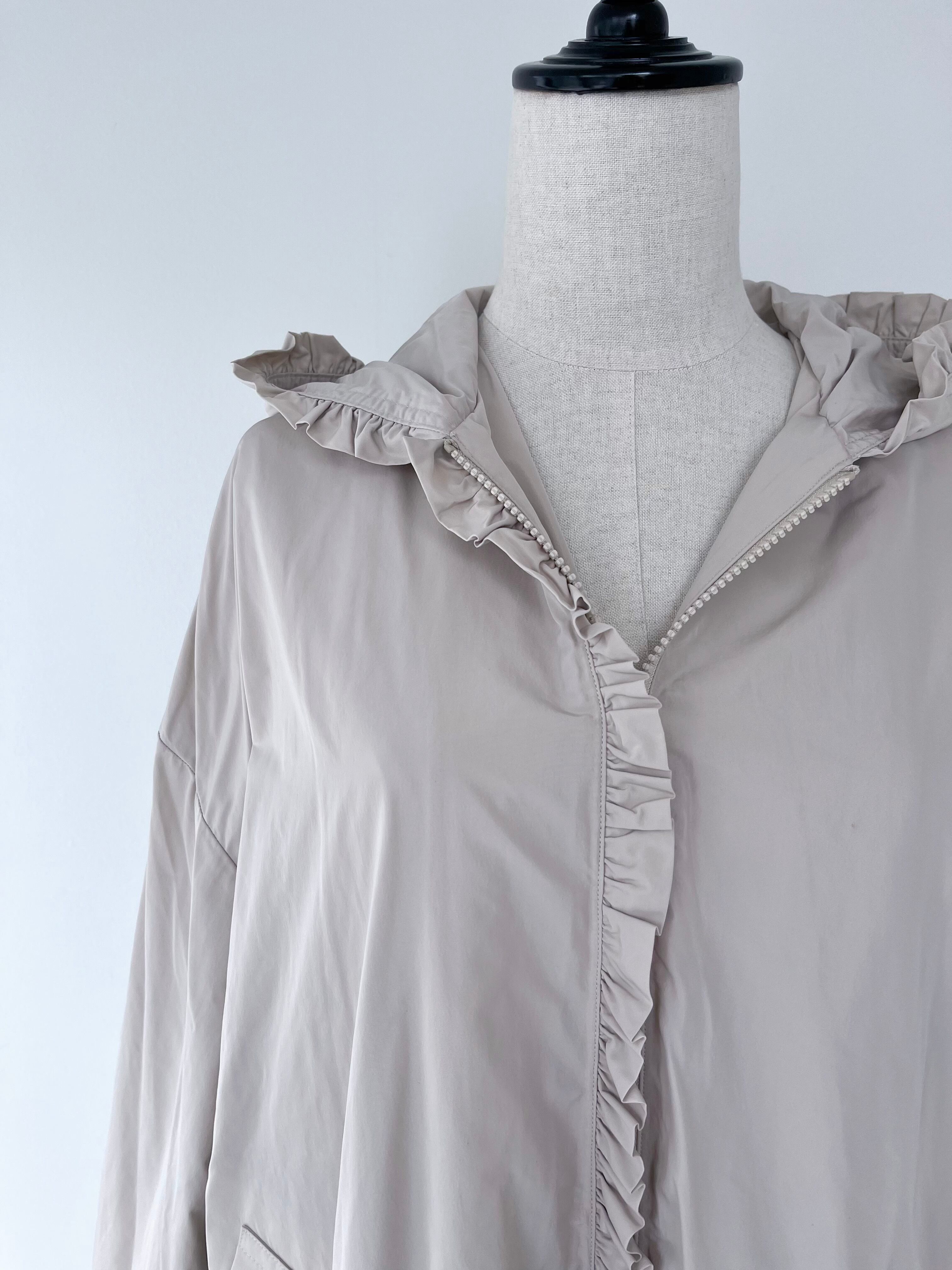 Bilitis dix-sept ans Hooded Frill Long Coat | KOKO Bilitis dix-sept ans Hooded Frill Long Coat | KOKO