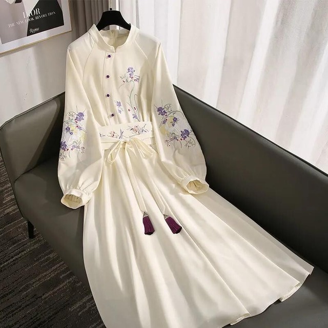 チャイナ刺繍長袖ワンピース パープル 花 Dolly Clock