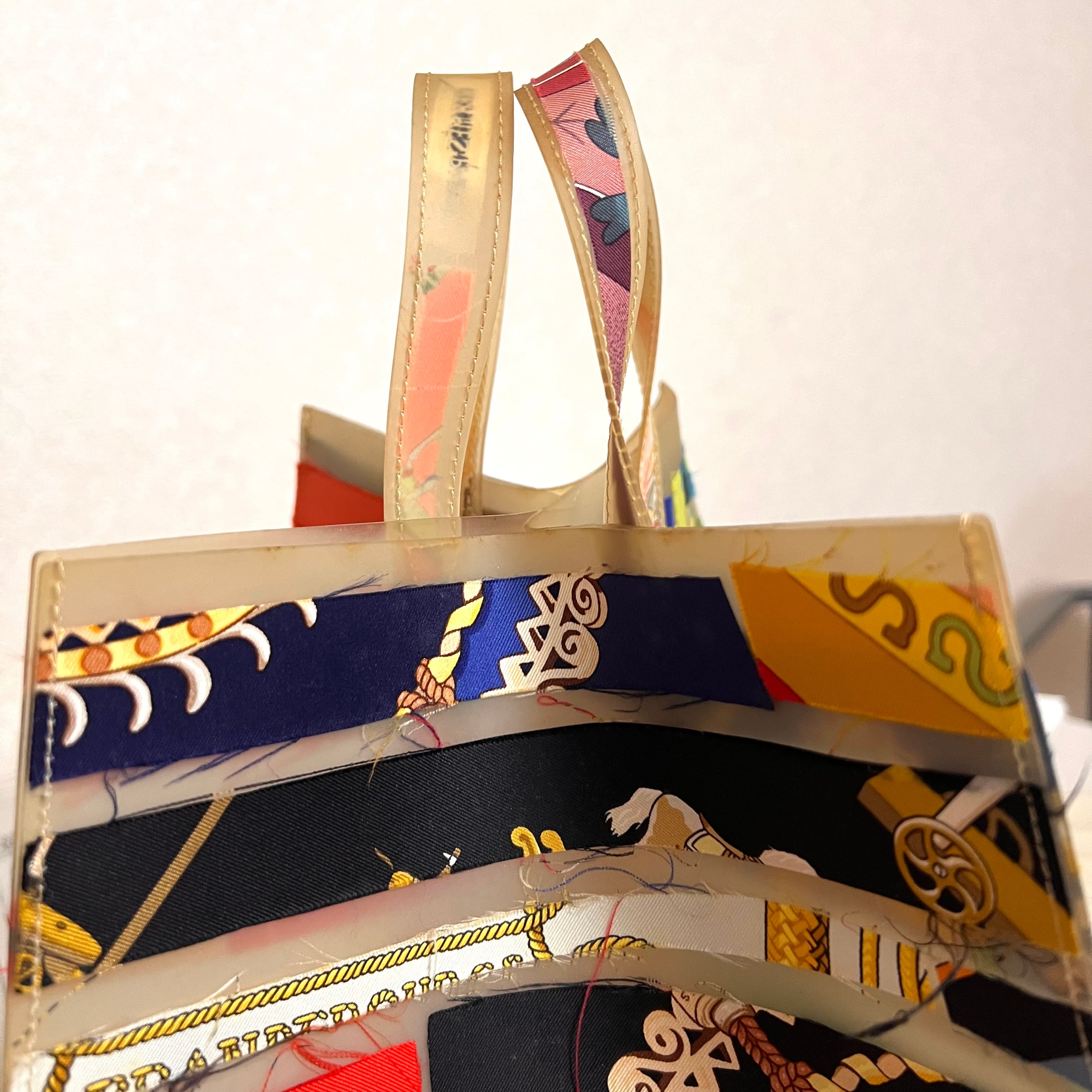 希少】エルメス ルーブル美術館限定 バンドバッグ ビニール マルチ 