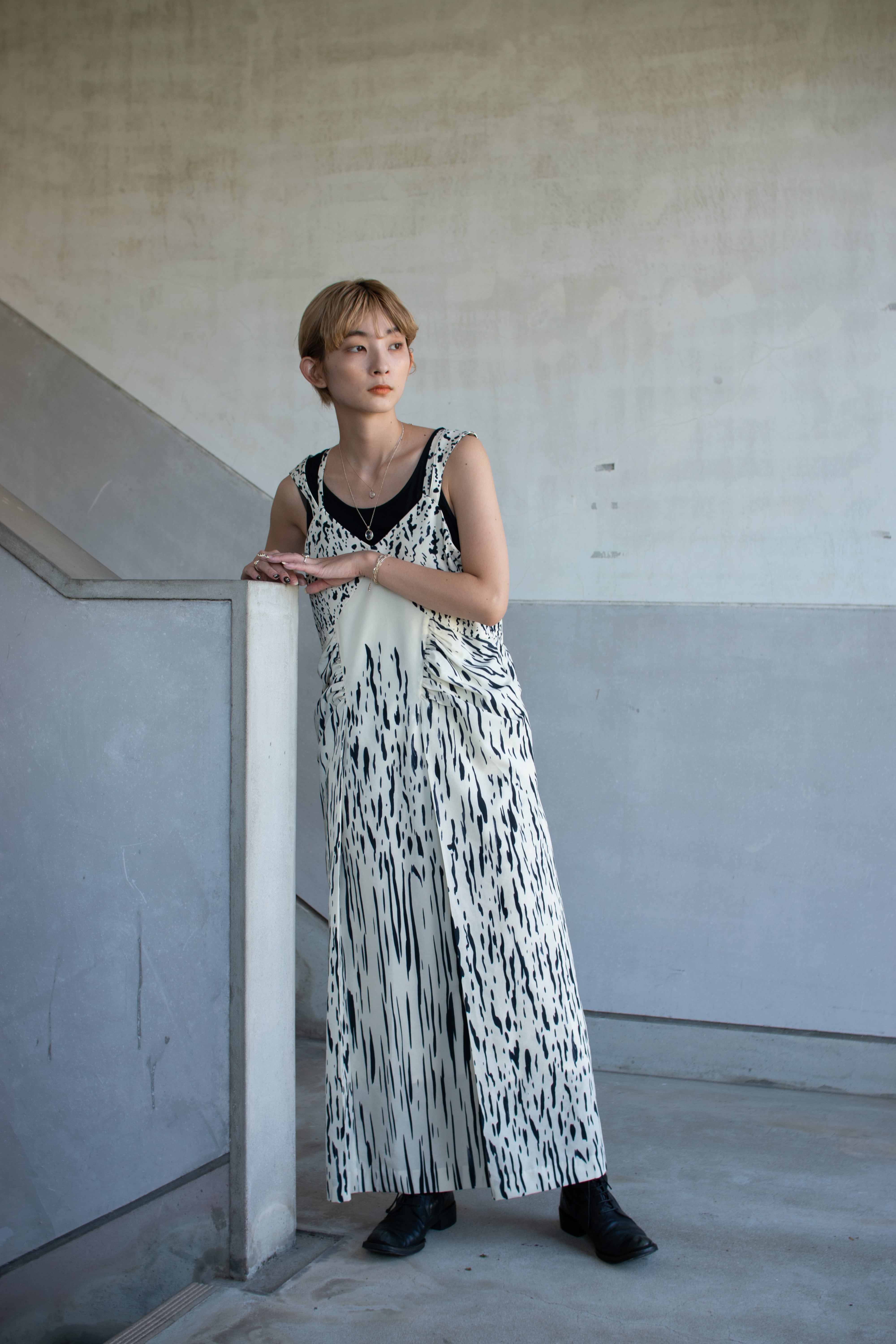 AKIKOAOKI アキコアオキ slipping dress キャミワンピ b18fde074e131a2651c3d36a434a8f