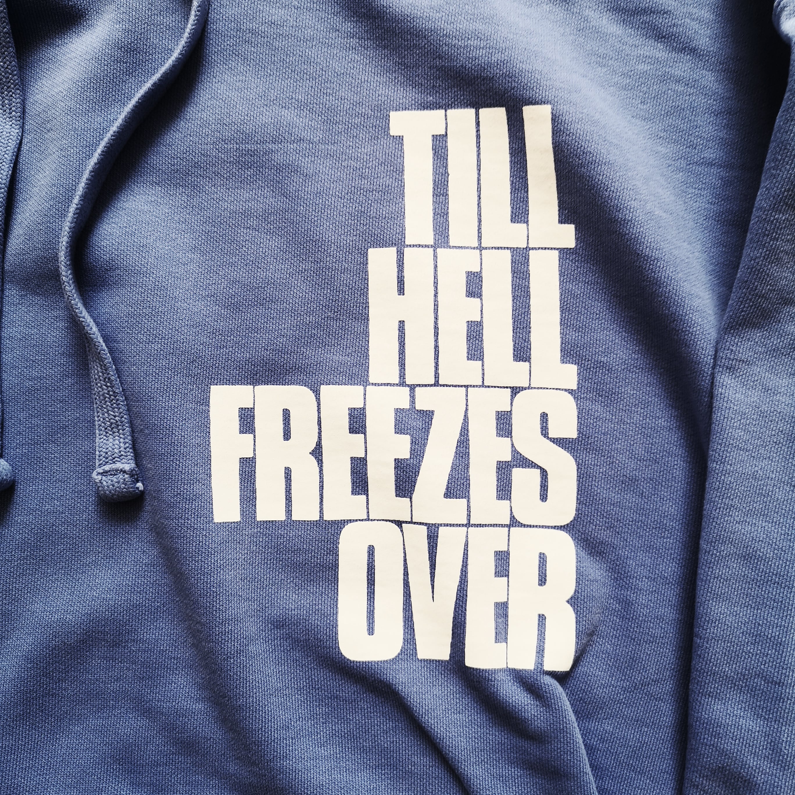 PRANK "CASSETTE TAPE SLOGANS" HOODIE BLUE XL