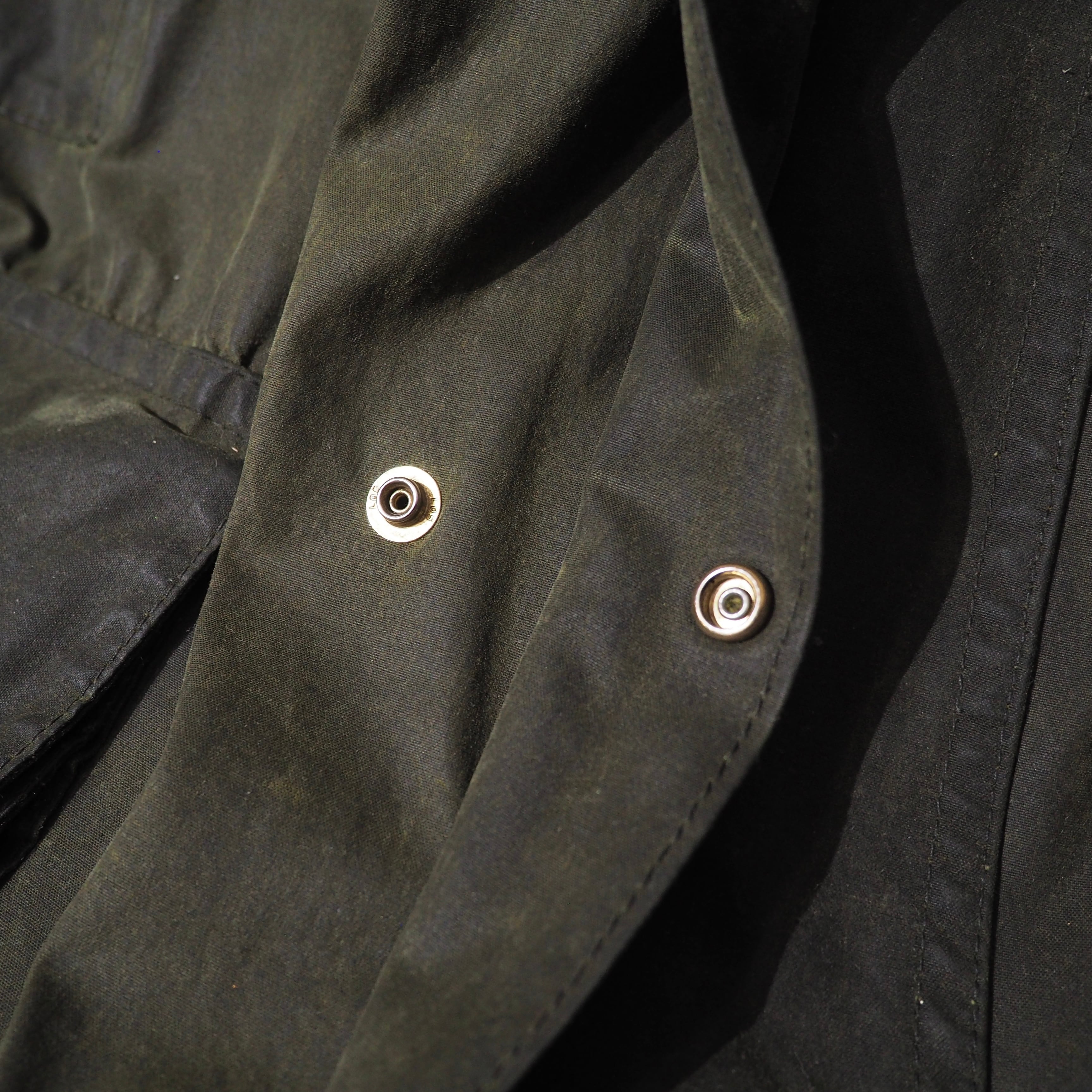 " Miller & Simons - made in England " Beautiful Olive green color vintage oiled jacket