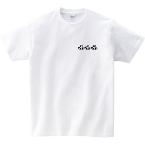 三つ子のパグ 海水浴 Tシャツ dog86 海 夏休み 犬 ブヒ ゆるい 手描きイラスト パグ 犬好き 犬服