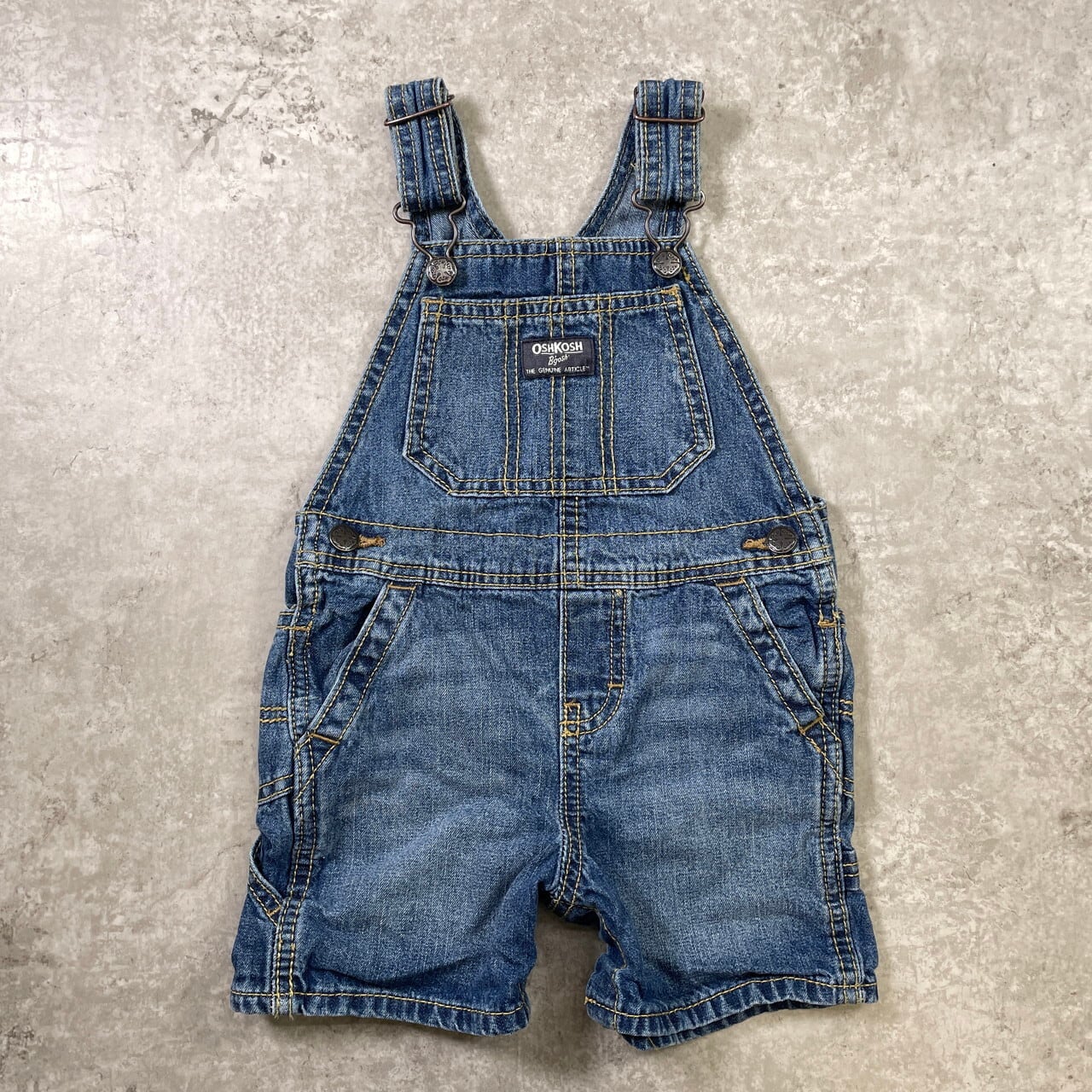 オシュコシュ ブリーチ加工　デニム　オーバーオール　y2k グランジ kids】OSHKOSH オシュコシュ デニム オーバーオール ショート丈 キッズ