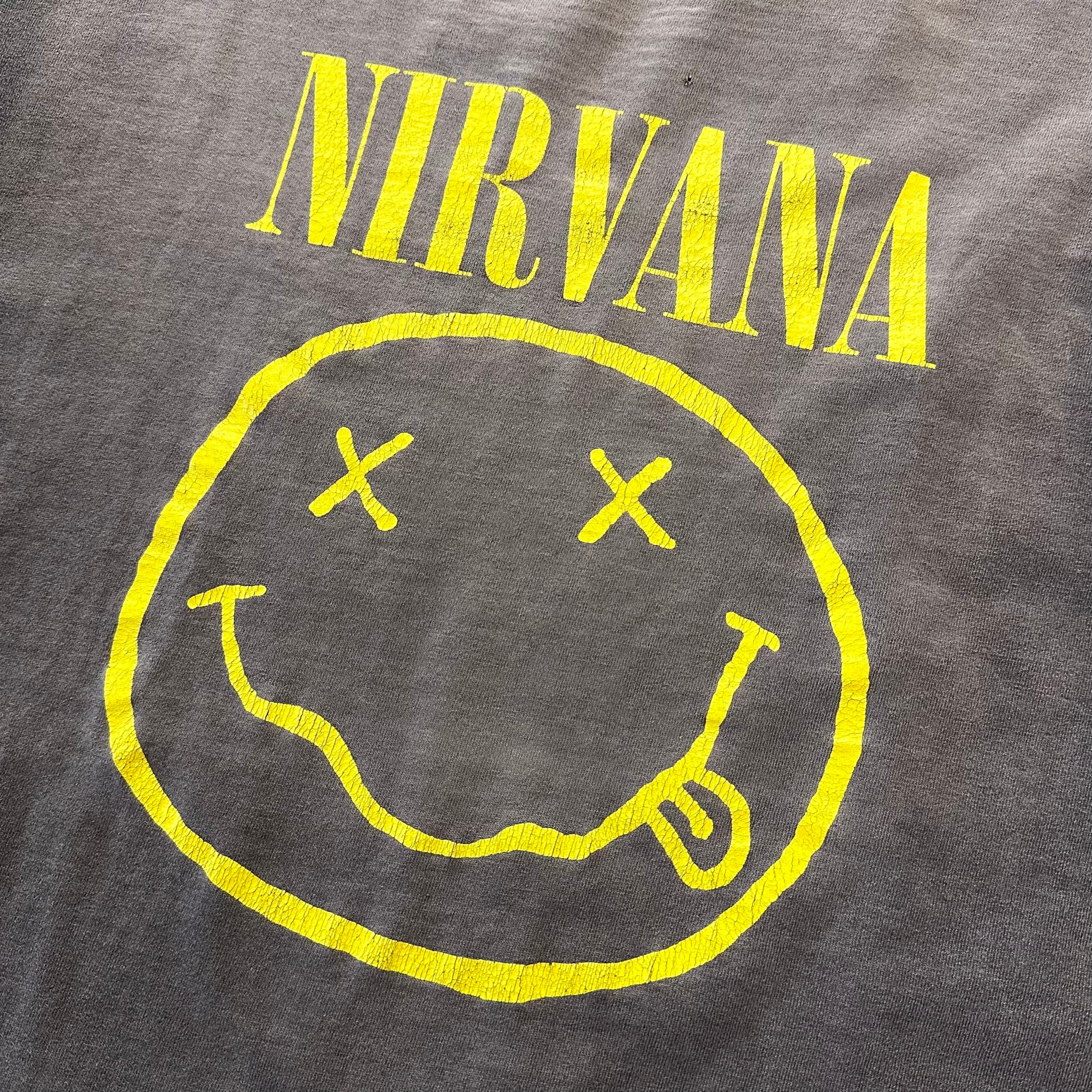 90's NIRVANA SMILE L/S | BerBerJin Yuhodo