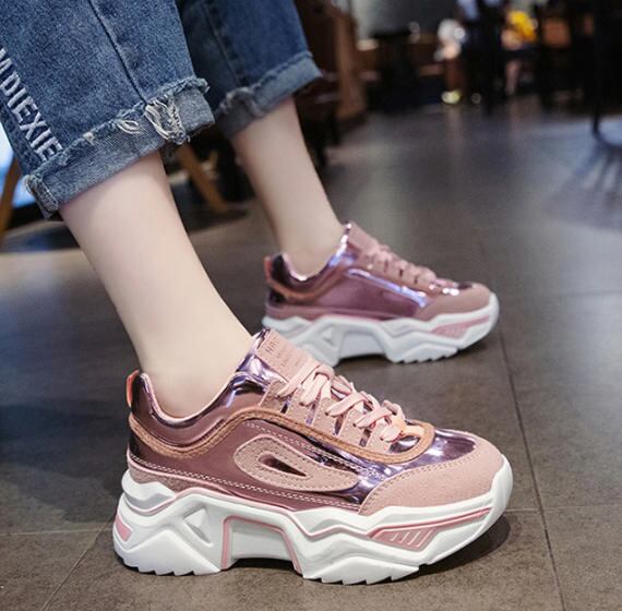キラキラ スニーカー シューズ 靴 レディース カジュアル 大人可愛い ストリート お出かけ Luluca 韓国 トレンドファッションluluca ルルカ