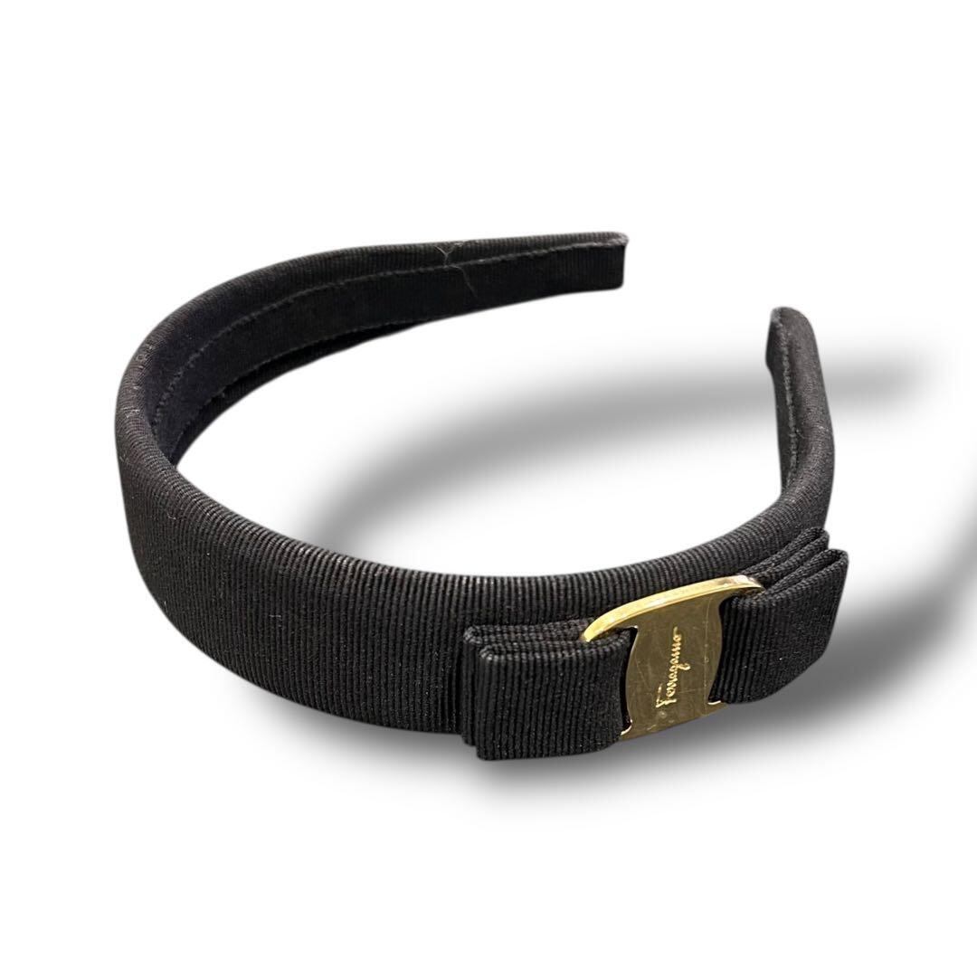 Salvatore Ferragamo フェラガモ カチューシャ ヴァラリボン ブラック
