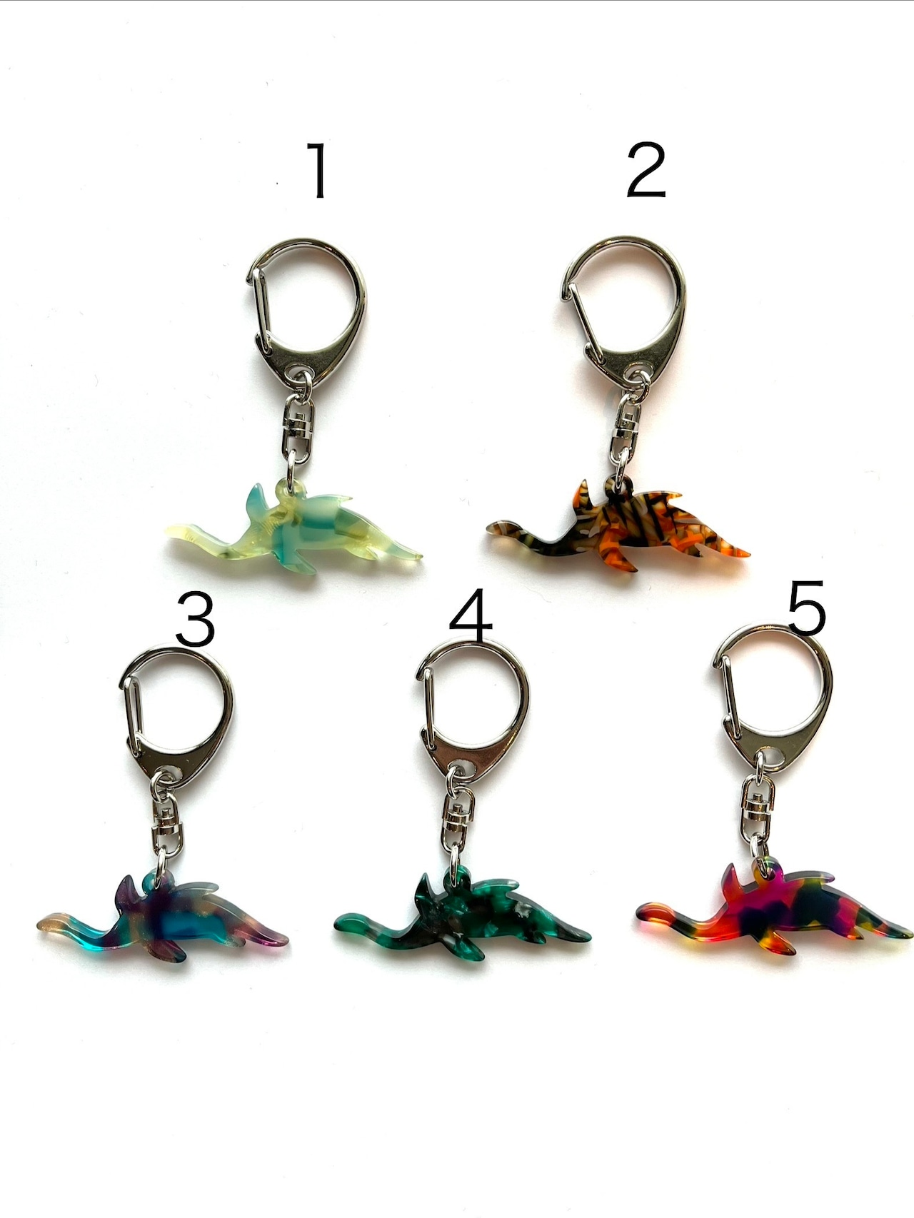 恐竜キーホルダー★エラスモサウルス【メガネ産地福井～メガネ素材で作ったアクセサリー】