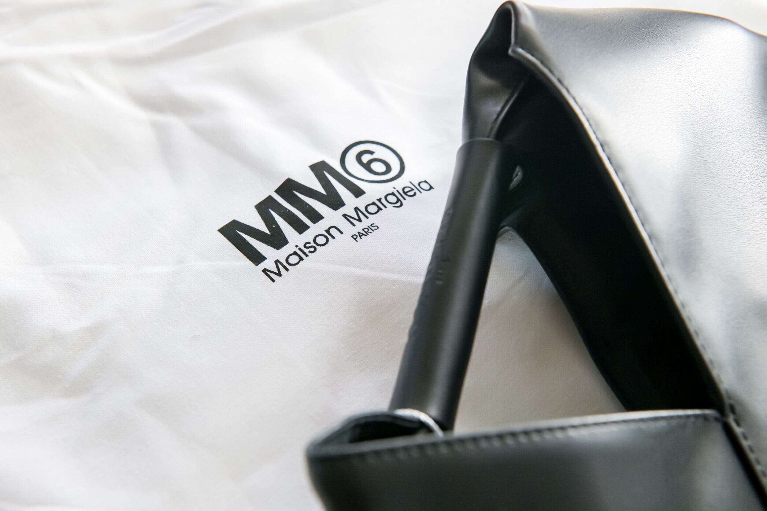 MM6 MAISON MARGIELA ジャパニーズミニトート | NOUVEL des HIOC