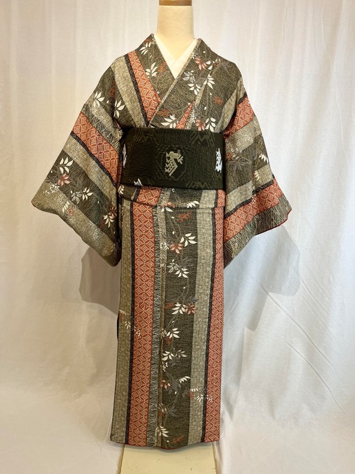 2234 縦縞小紋 袷単品 Komon Kimono (lined kimono)
