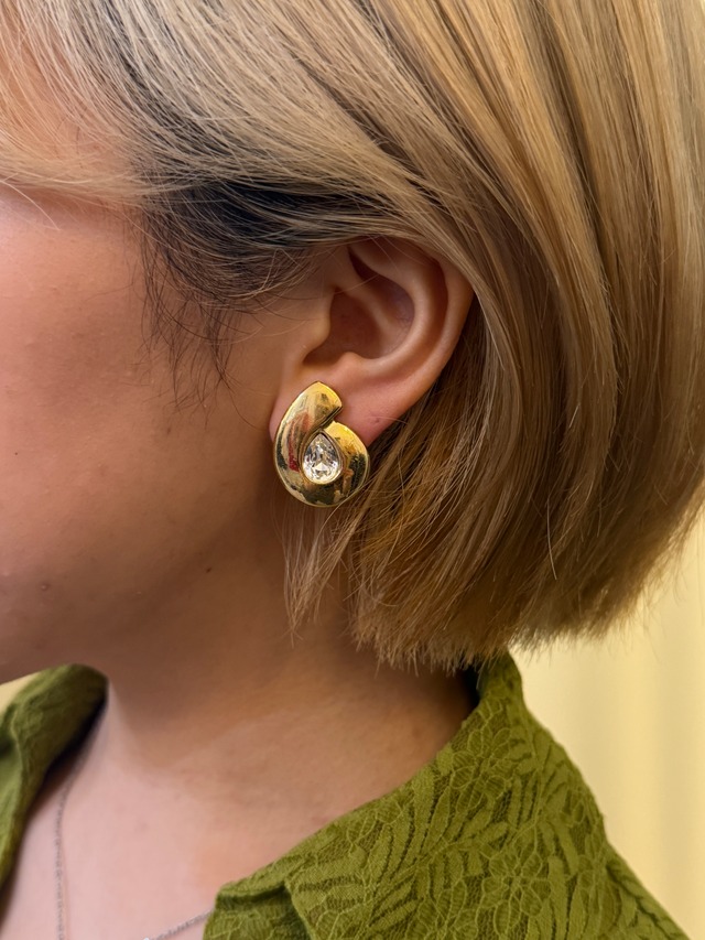 Givenchy / vintage gold stone earring.(o)