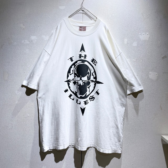 ” THE ILLEST SHIT ” Skull printed Over silhouette Tee