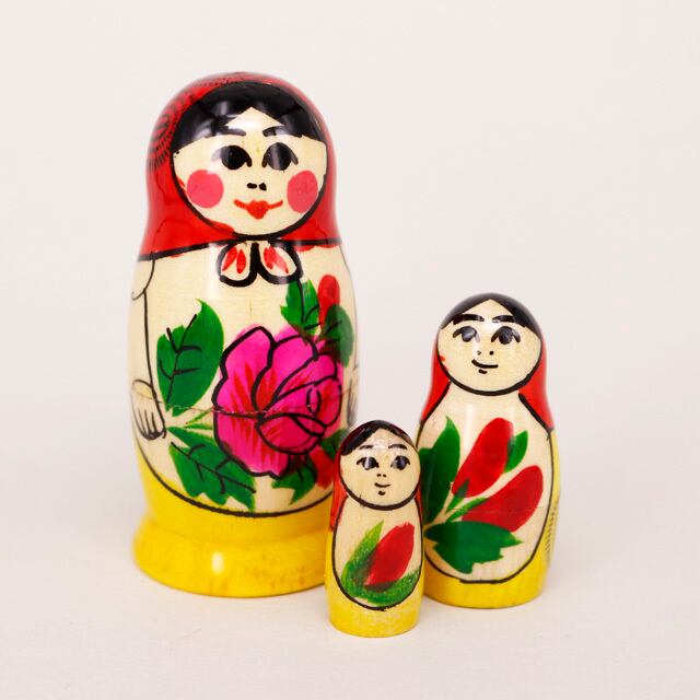 セミョーノフ 伝統柄マトリョーシカ 3個型 | GINZA HAKKO 木の香