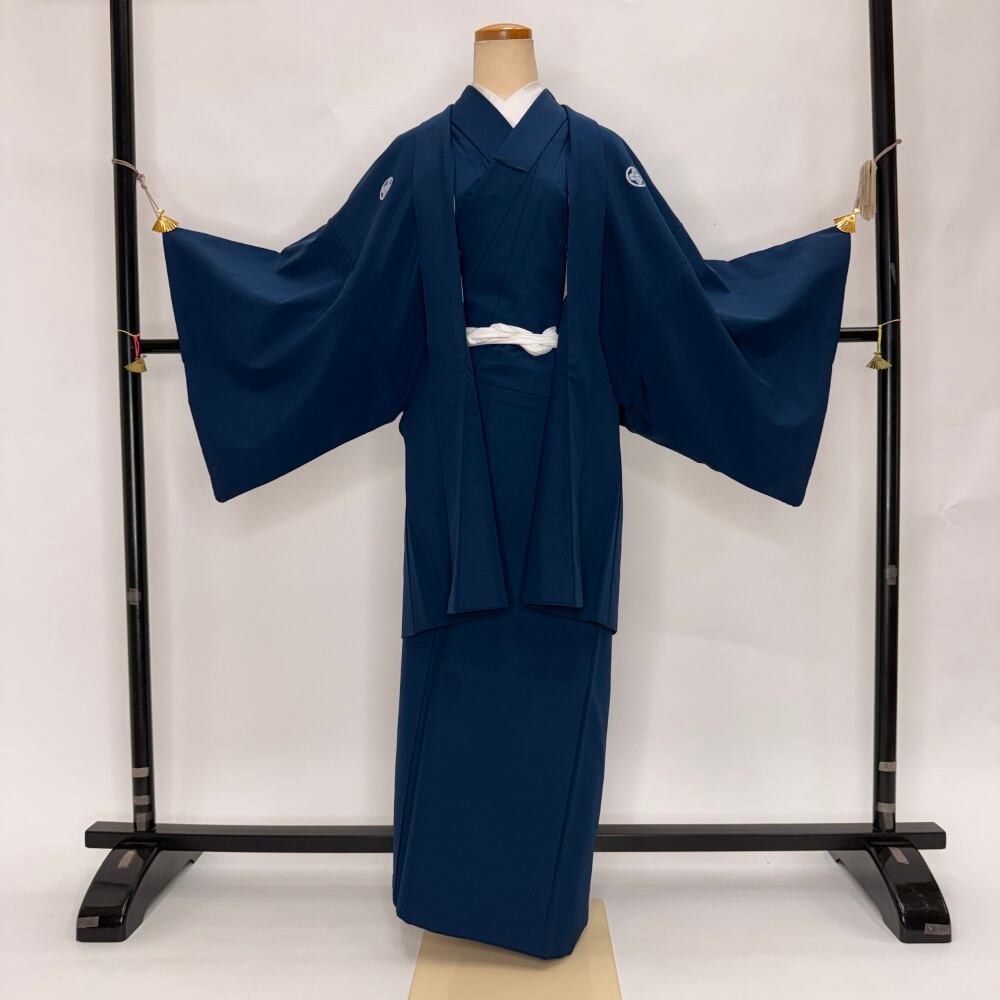 男紋付 男着物 紋付 ポリエステル 羽織 長着 裄70.5cm M size 青 紺 五つ紋 中古 成人式 舞台衣装 6371