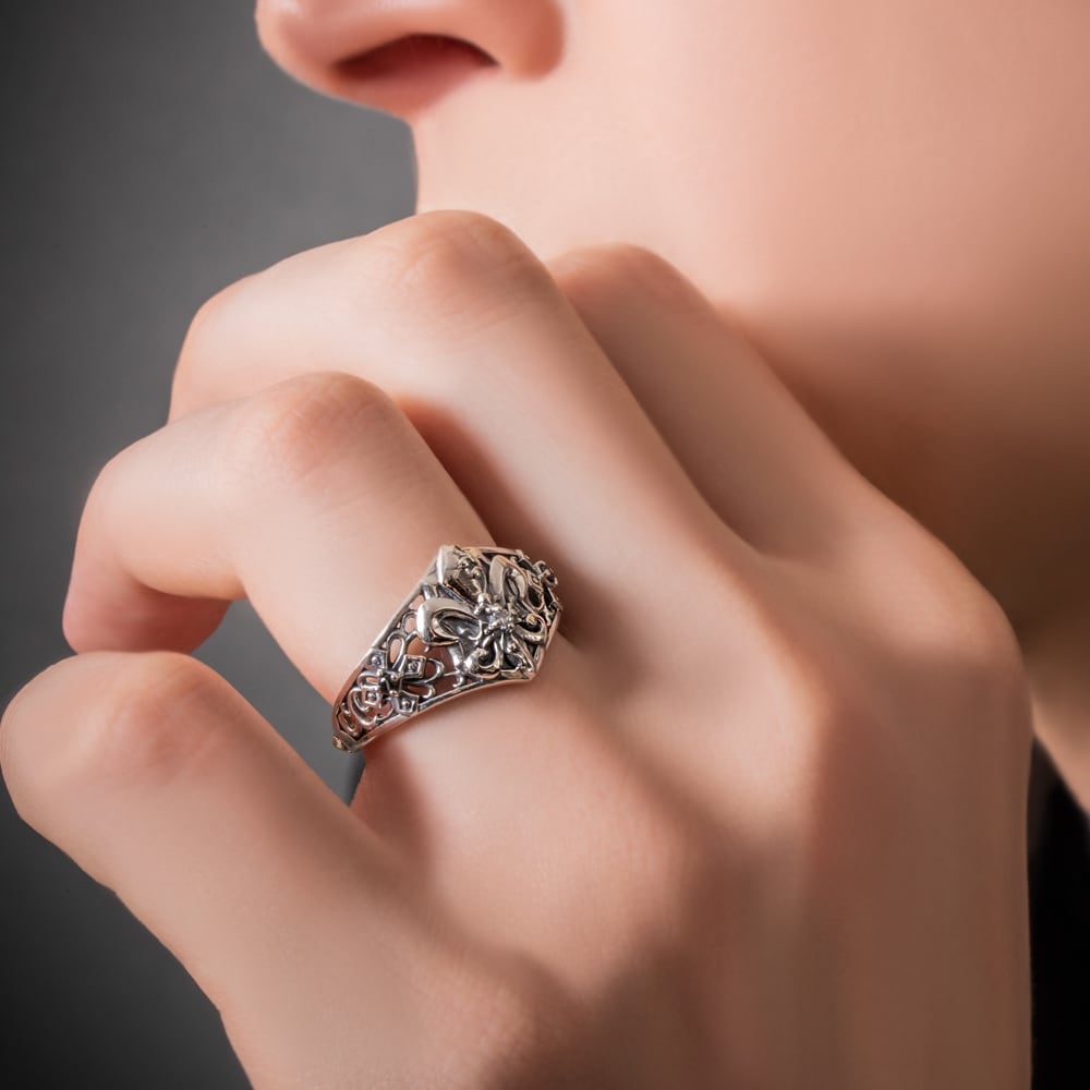 リリィクラウンリング シルバーリング AKR0032 Lily Crown Ring Silver
