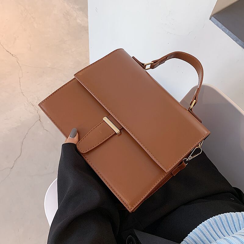 オータムウィンターレッド 秋物 冬物 スクウェア 手作りハンドバック37699937134