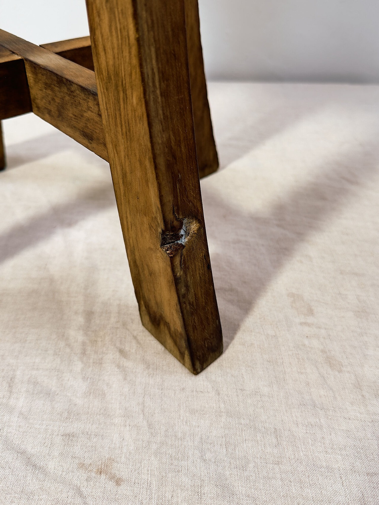 丸座のスツール（ロ）