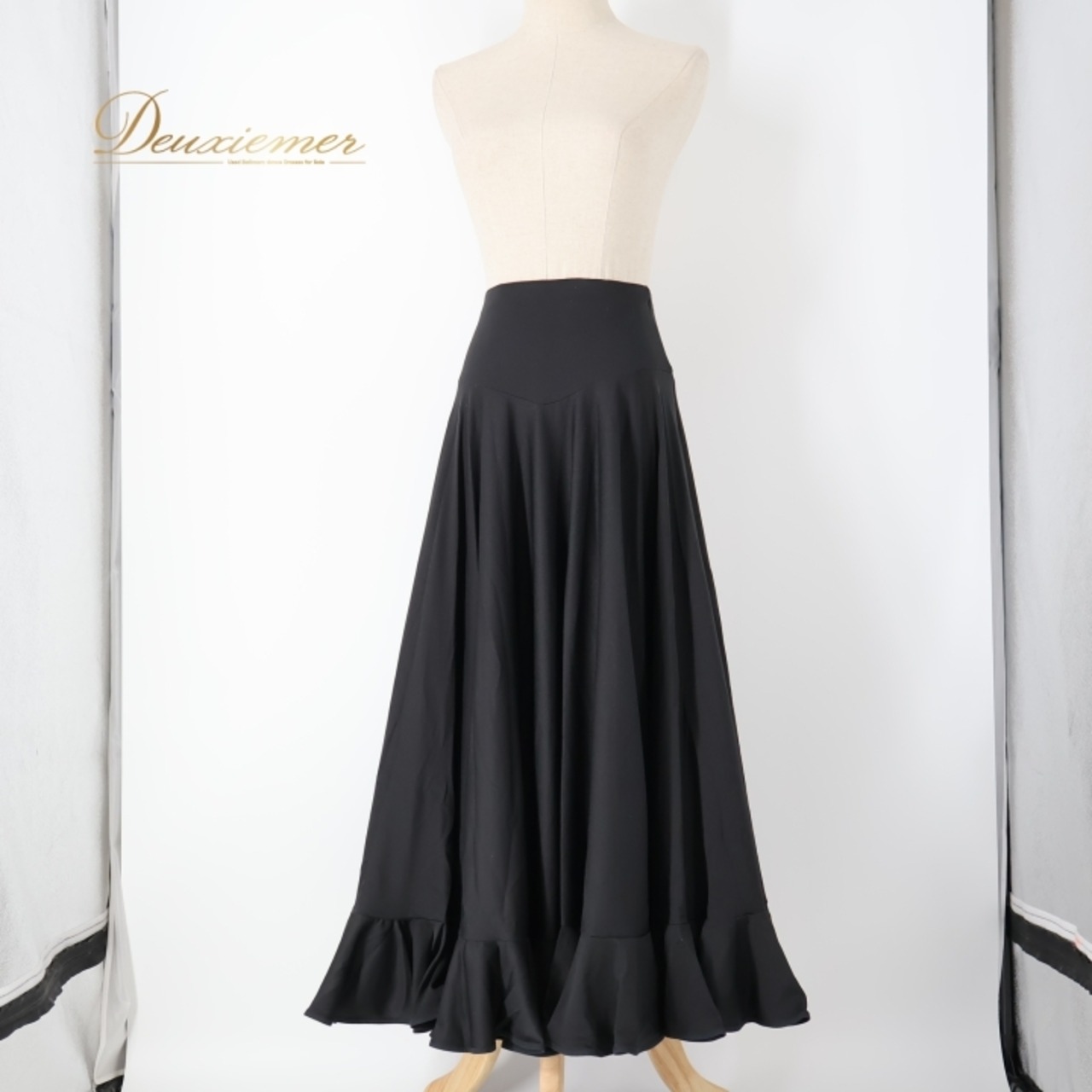 フラメンコ 衣装 ファルダ スカート ブラック系 無地 シンプル 黒 練習 レッスン 伸縮 ストレッチ ペチコート フリル ボランテ インナー オールブラック ダンス衣装 上品 イベント ステージ