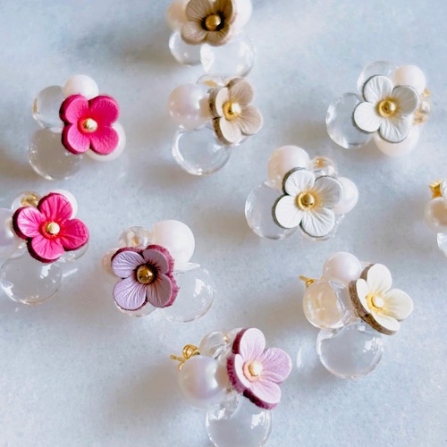 Blossom Dew with 2pearls ピアス