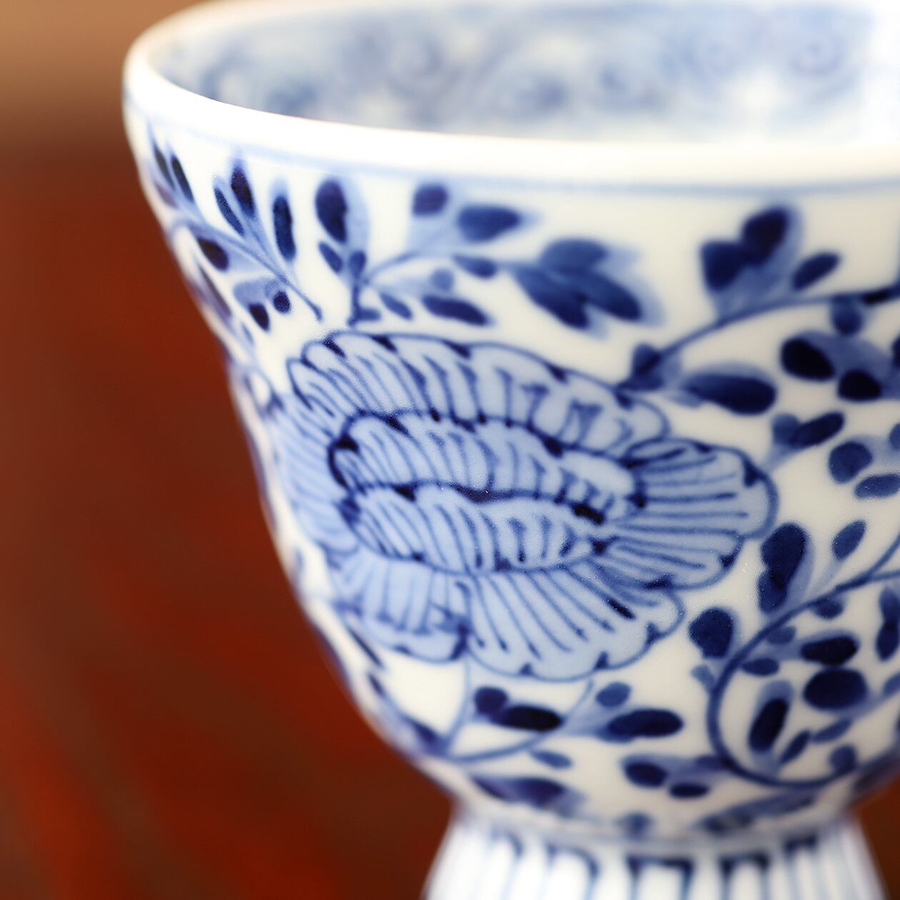 井手國博 ｜ 手造り杯 染付牡丹唐草 ｜ 与志郎窯・有田 | にっこう生活