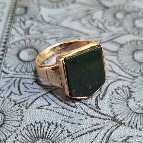Antique 10ct Gold Bloodstone Shield Ring UK