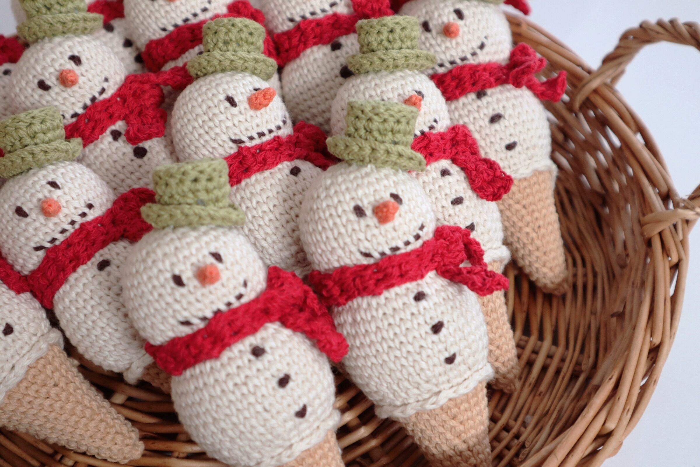 雪だるまラトル