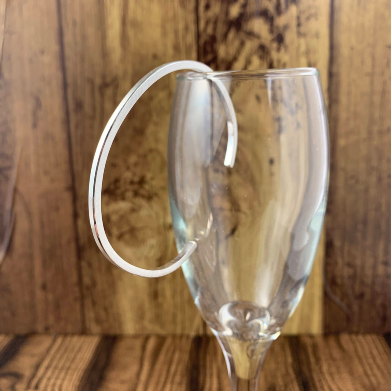 シルバーカットエッジバングル