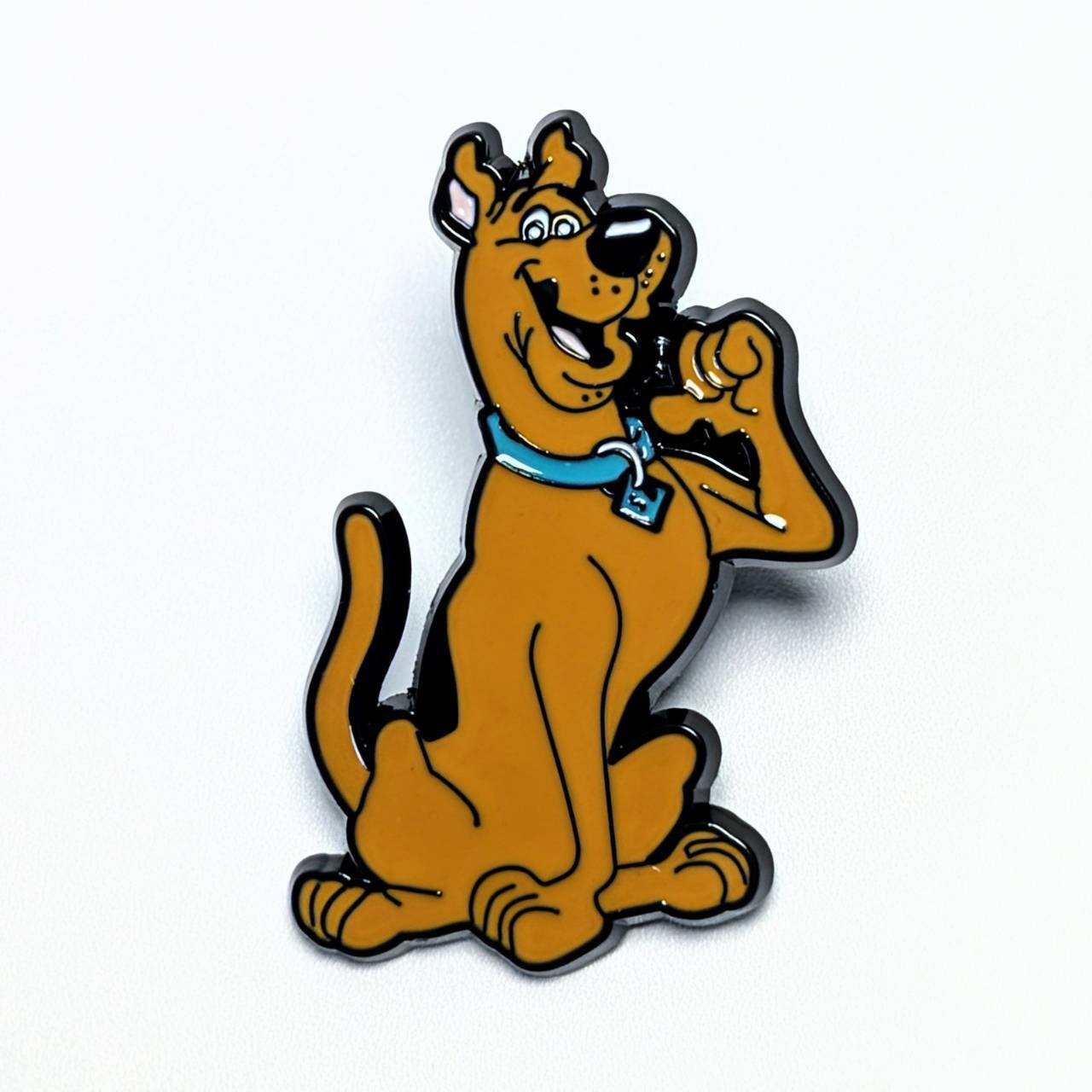PINS（ピンズ）・缶バッジ | HAPPY GO LUCKY WEB SHOP