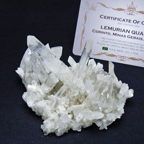 水晶 クラスター 原石 ブラジル ミナスジェライス州 コリント産 レムリアンシード 一点物 172-4137