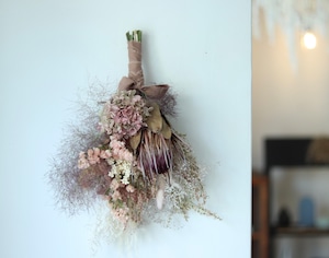 くすみピンク ブーケ スワッグ