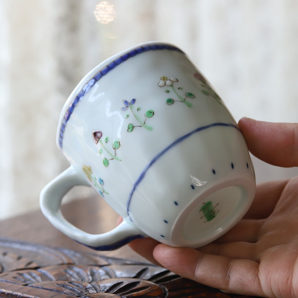 波佐見焼の藍水　チューリップ マグカップ(大) うつわ藍水 ｜ マグカップ（大） チューリップ ｜ 波佐見焼 | にっこう