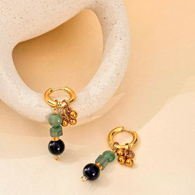 ハンドメイド グリーン&ブラック天然石 ピアス