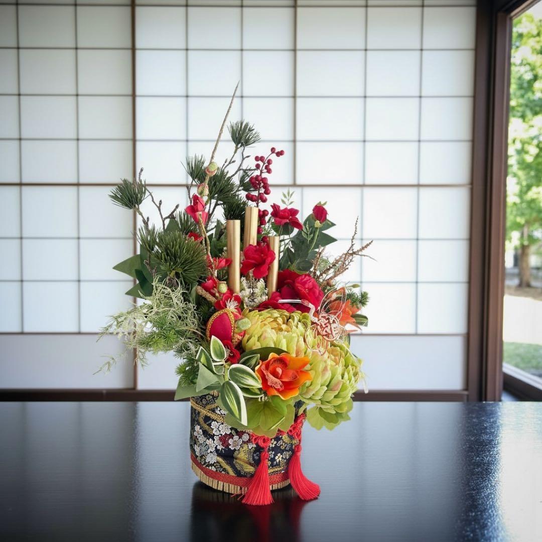 ⑮ 和モダン門松 M｜可憐な花々と竹が奏でる、モカアンドマルシェの