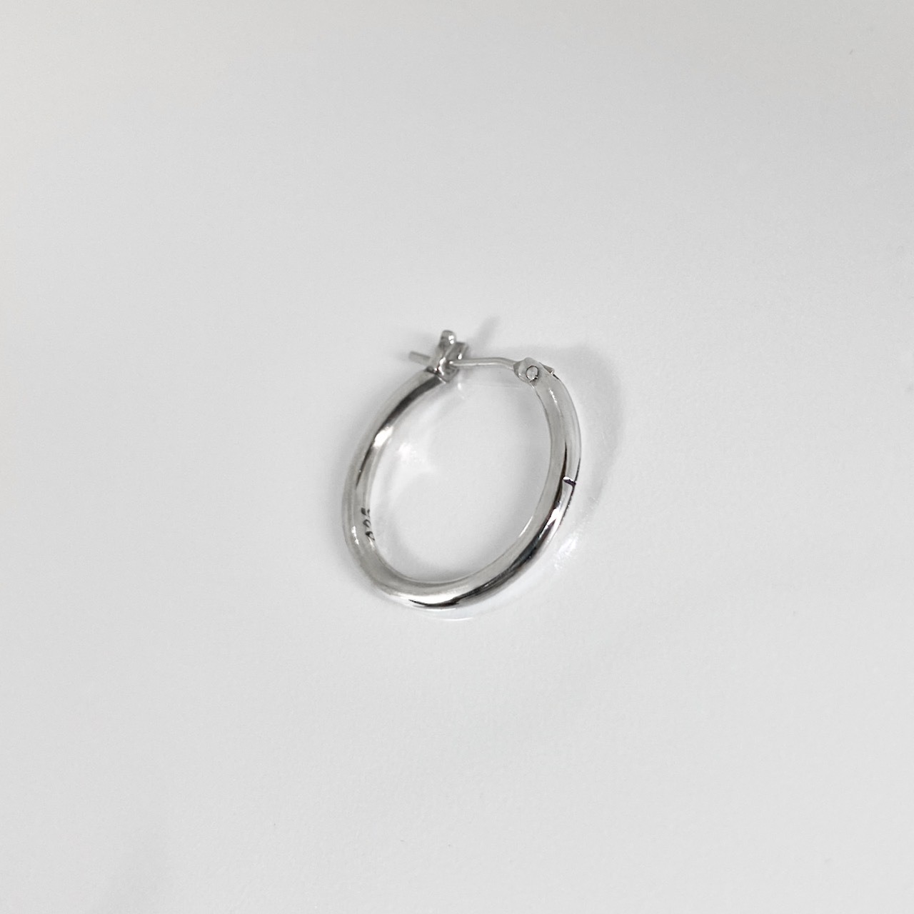 CROSS THIN HOOP [LARGE] / クロスシンフープピアス L