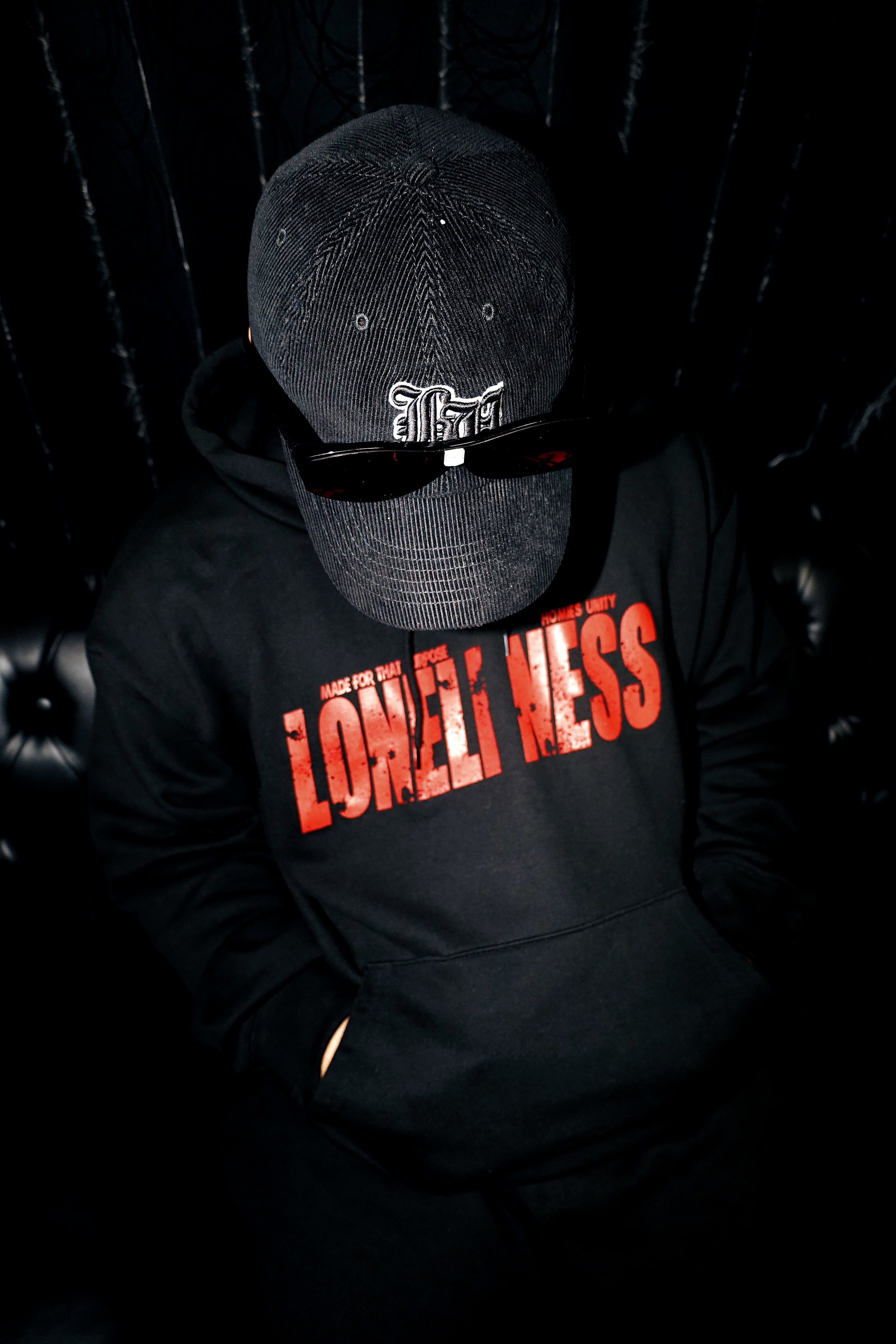 Loneliness setup (black) | homiesunity_official store