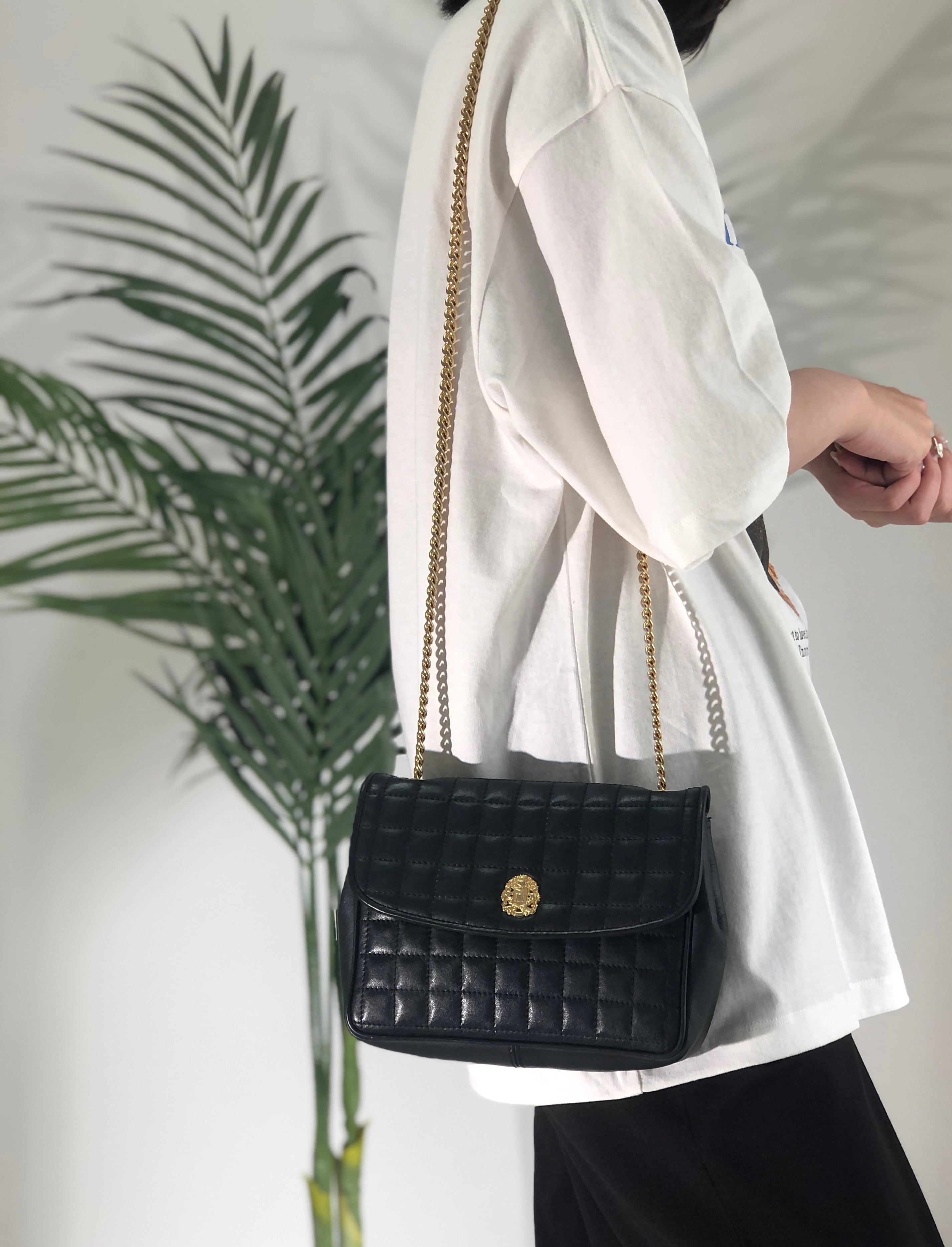 CELINE オールレザーショルダーバッグ