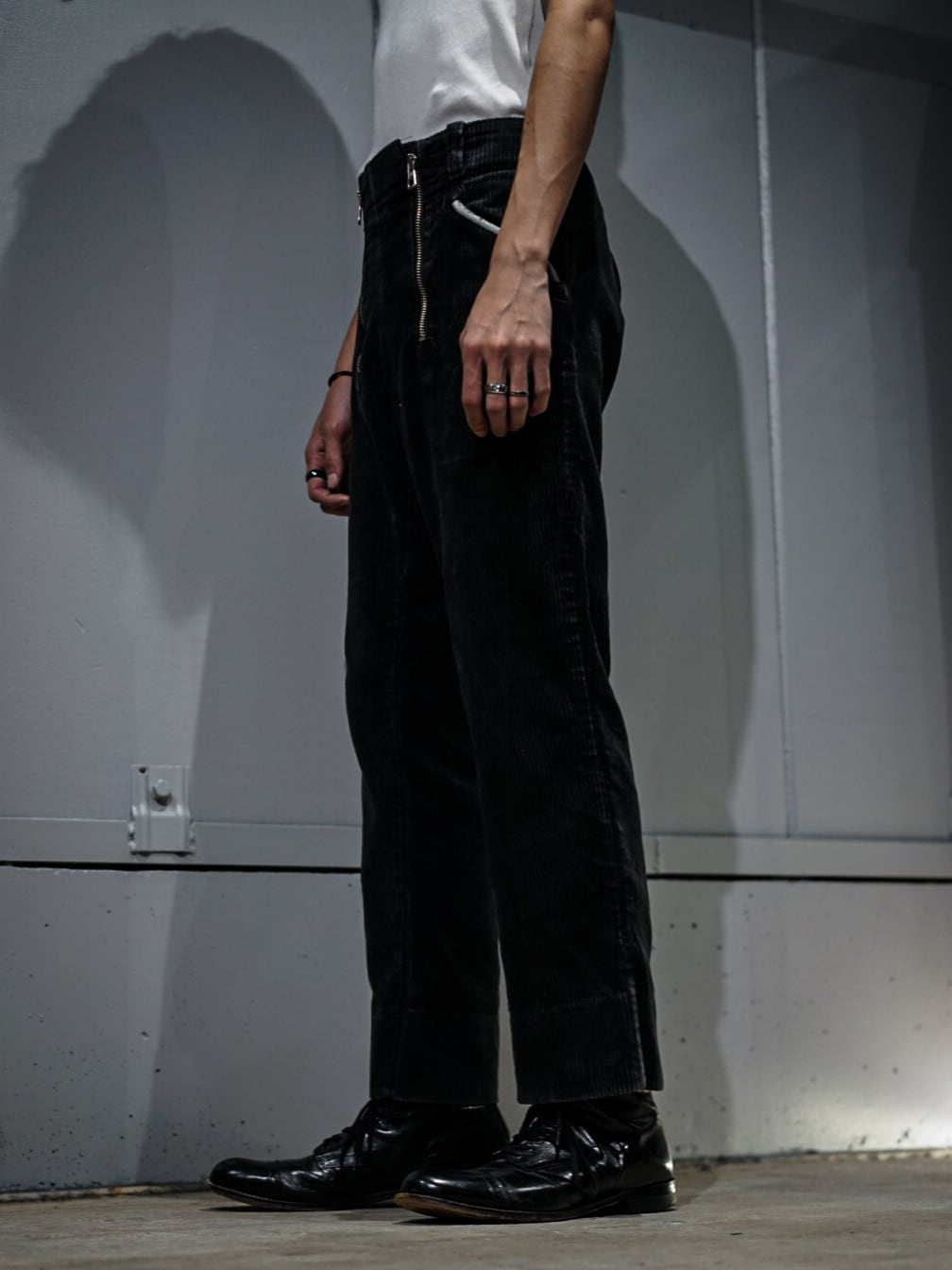 add (C) vintage】Thick Ribbed Corduroy Vintage German Logger Pants