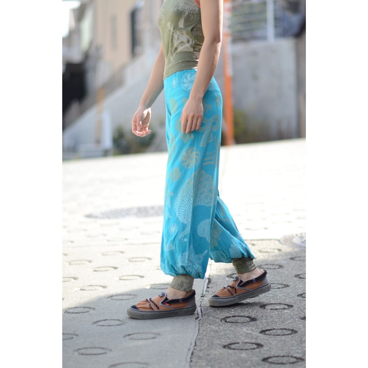 アラジンパンツ M (ブラウン/ニャンドゥティ柄) | juanadearco