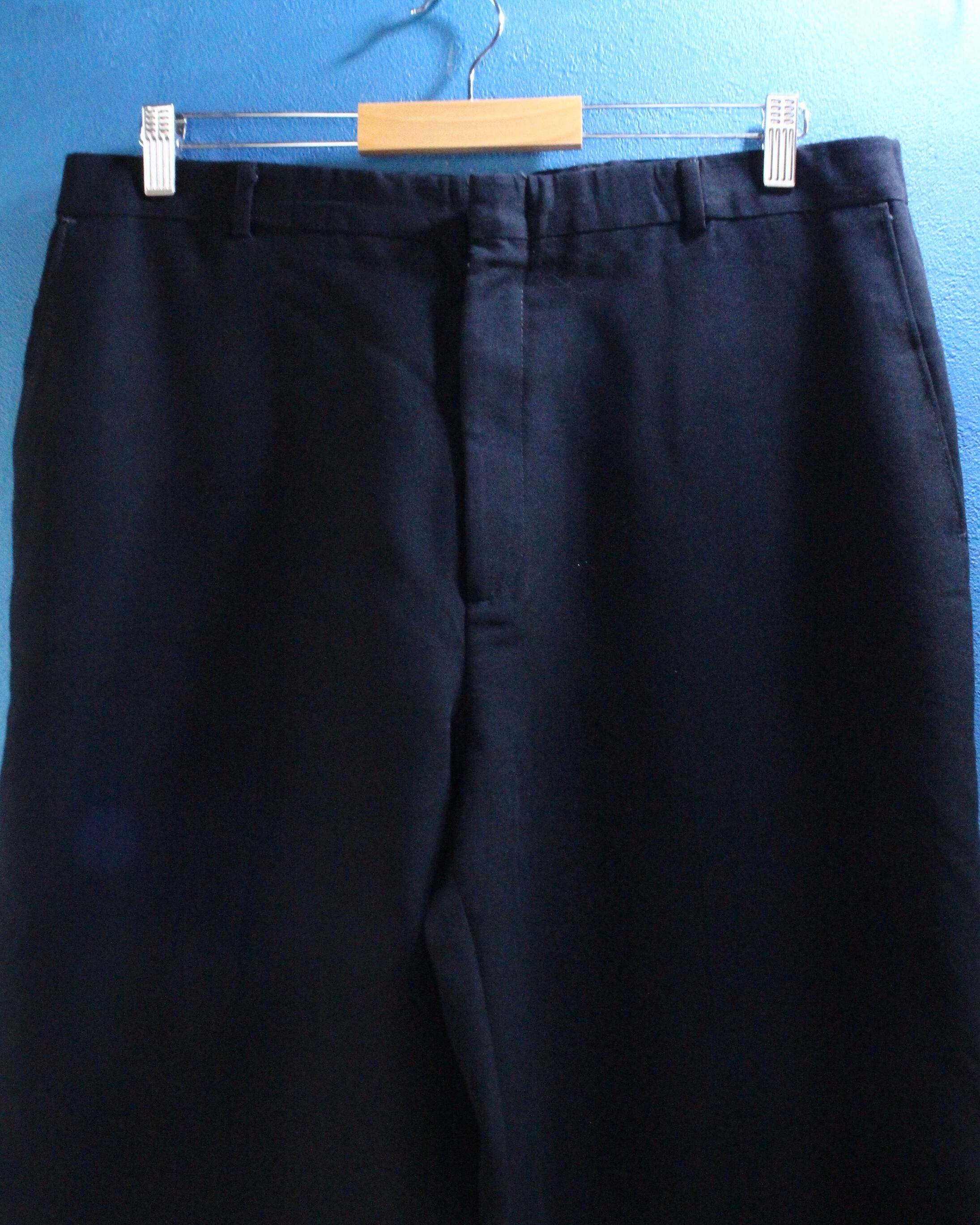 90's Levi's Travelers Black Wide Slacks Pants | DARAM
