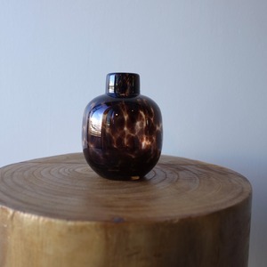 leopard flower vase