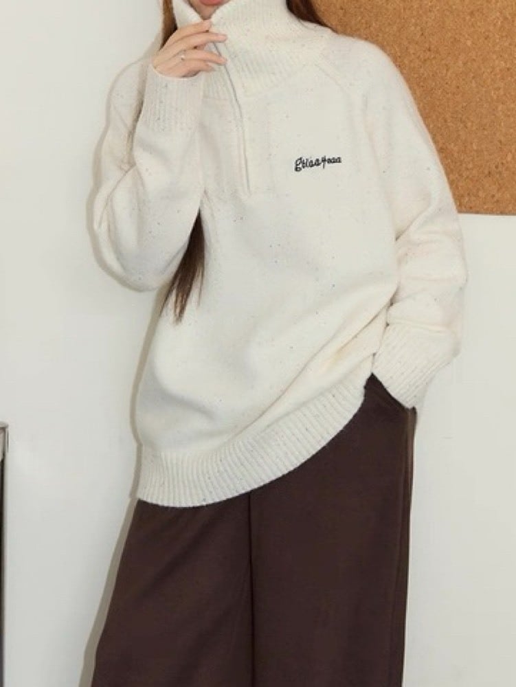 毎日着たくなるトレンドカジュアル ワンポイントロゴ刺繍ハーフジップニット おしゃれ 大人可愛い こなれ感 トレンド ハーフジップ ロゴ 刺繍 リラクシー ゆったり 体型カバー 大きいサイズ 韓国 CH11349