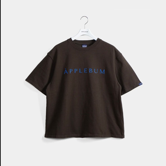 【APPLEBUM】LOGO T-SHIRT 12OZ - DARK BROWN