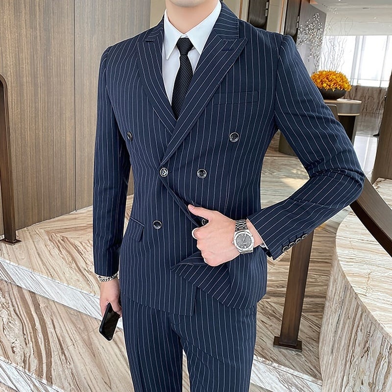 Tomorrow land ネイビー ストライプ ダブルブレストスーツ