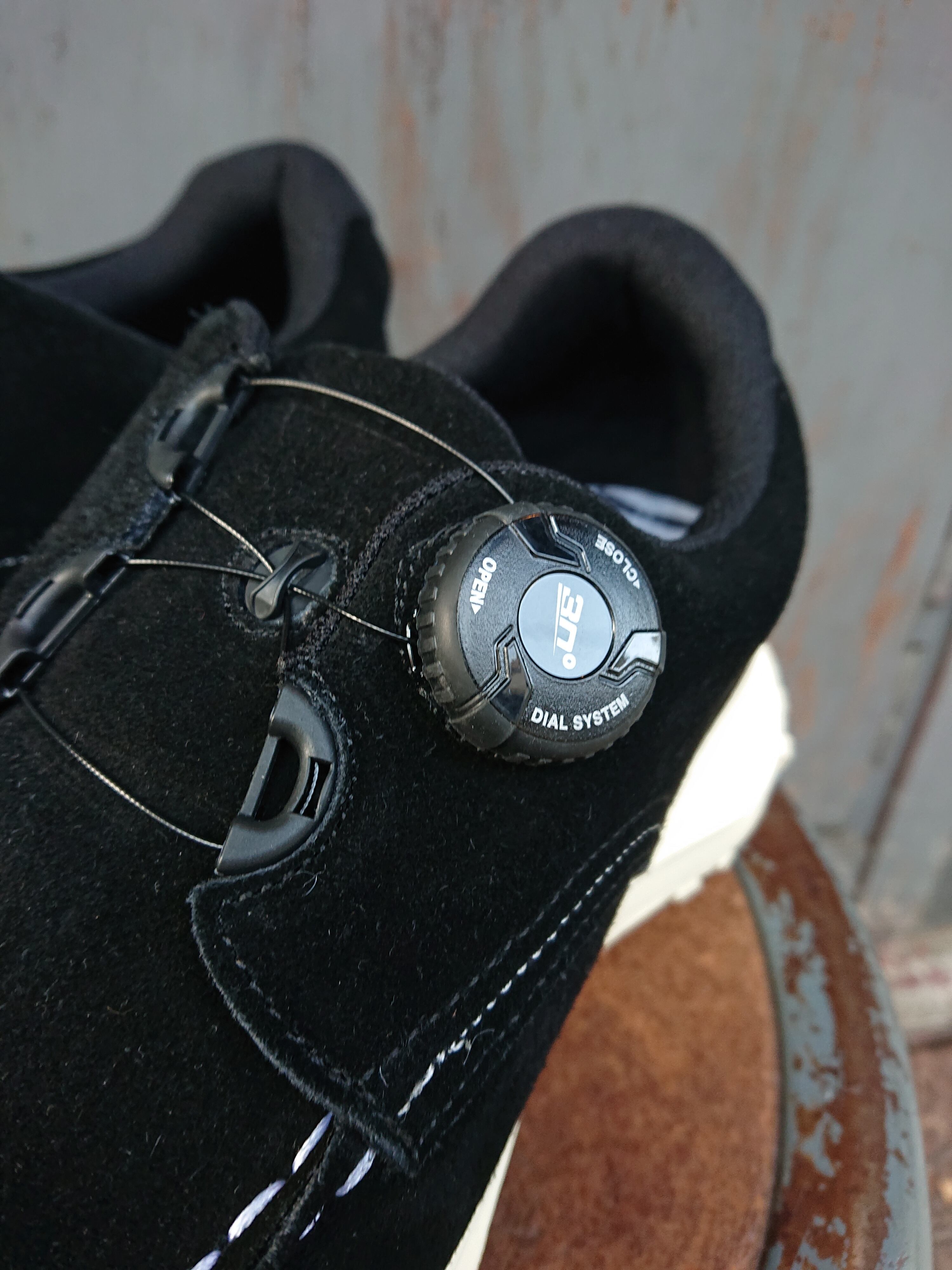 COMFY CMF OUTDOOR GARMENT 
