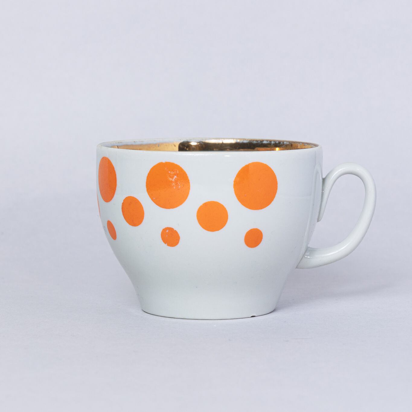 ヴィンテージカップ クラスヌイ・ファルフォリスト磁器工場 旧ソ連 0119