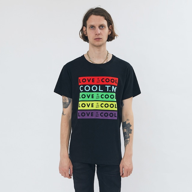 COOL T.M  TSHIRT LOVE IS COOL  BLACK