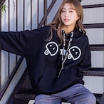 ロゴ紐ベーマークパーカー