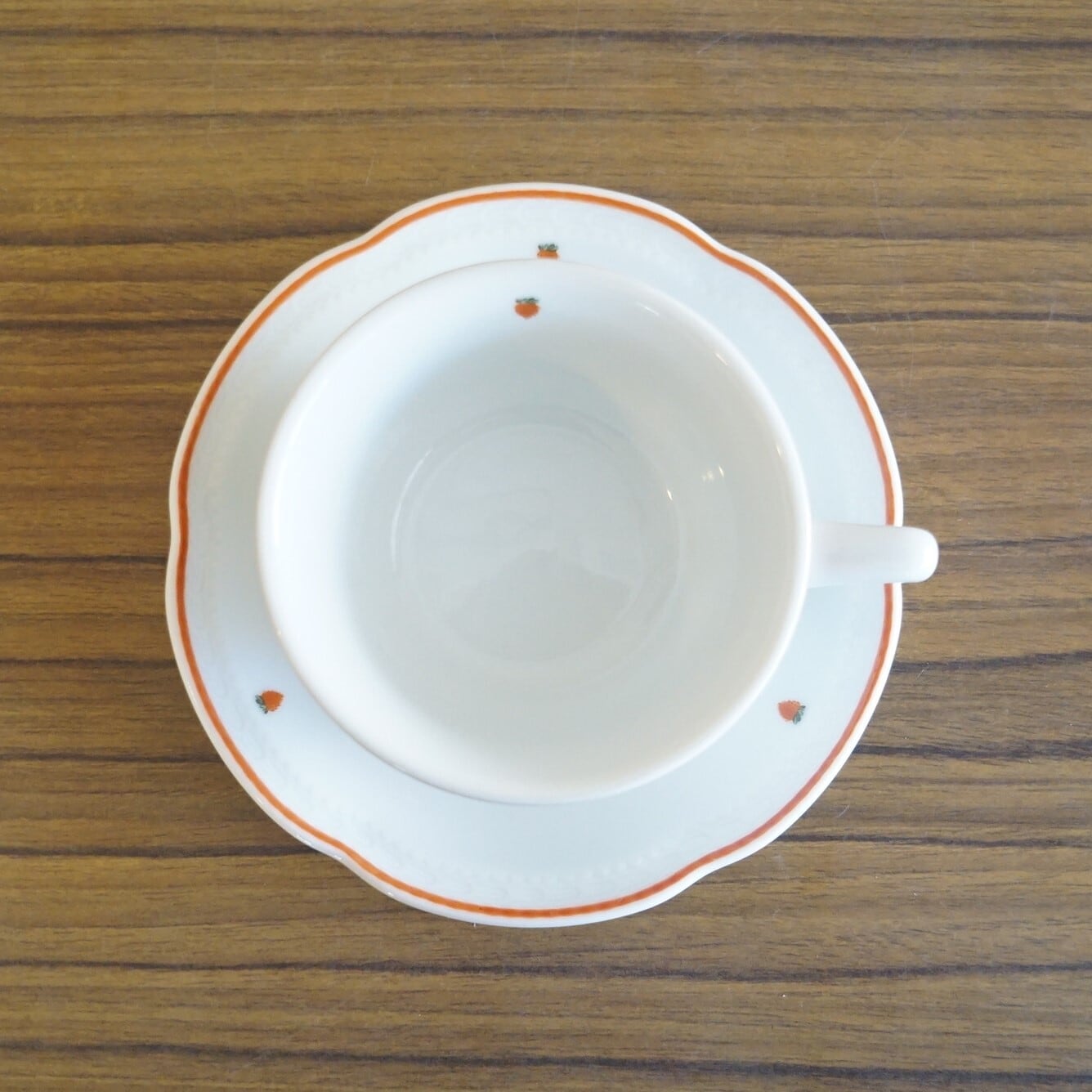 リチャード・ジノリ ボンジョルノ・ストロベリー カップ＆ソーサー