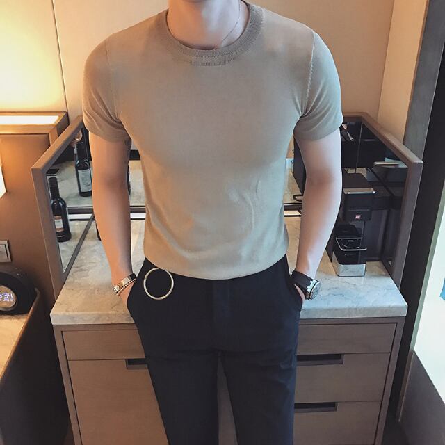 【予約販売】シャツ 半袖 Tシャツ メンズ ブラック/ホワイト/グレー/キャメル/ベージュ 丸首 無地 こなれ感 カジュアル シンプル モード お洒落 韓国 トレンド 春 夏 M/L/XL/2XL